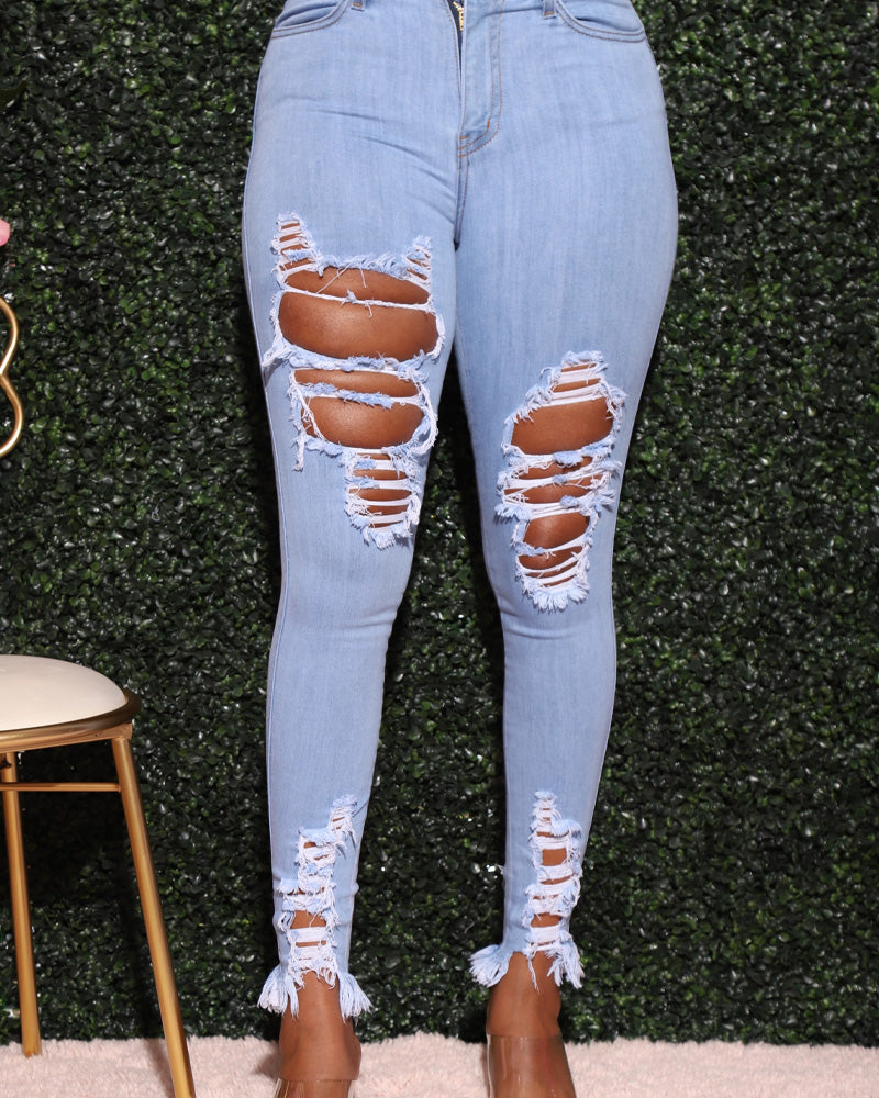 Witness Distressed High Rise Jeans